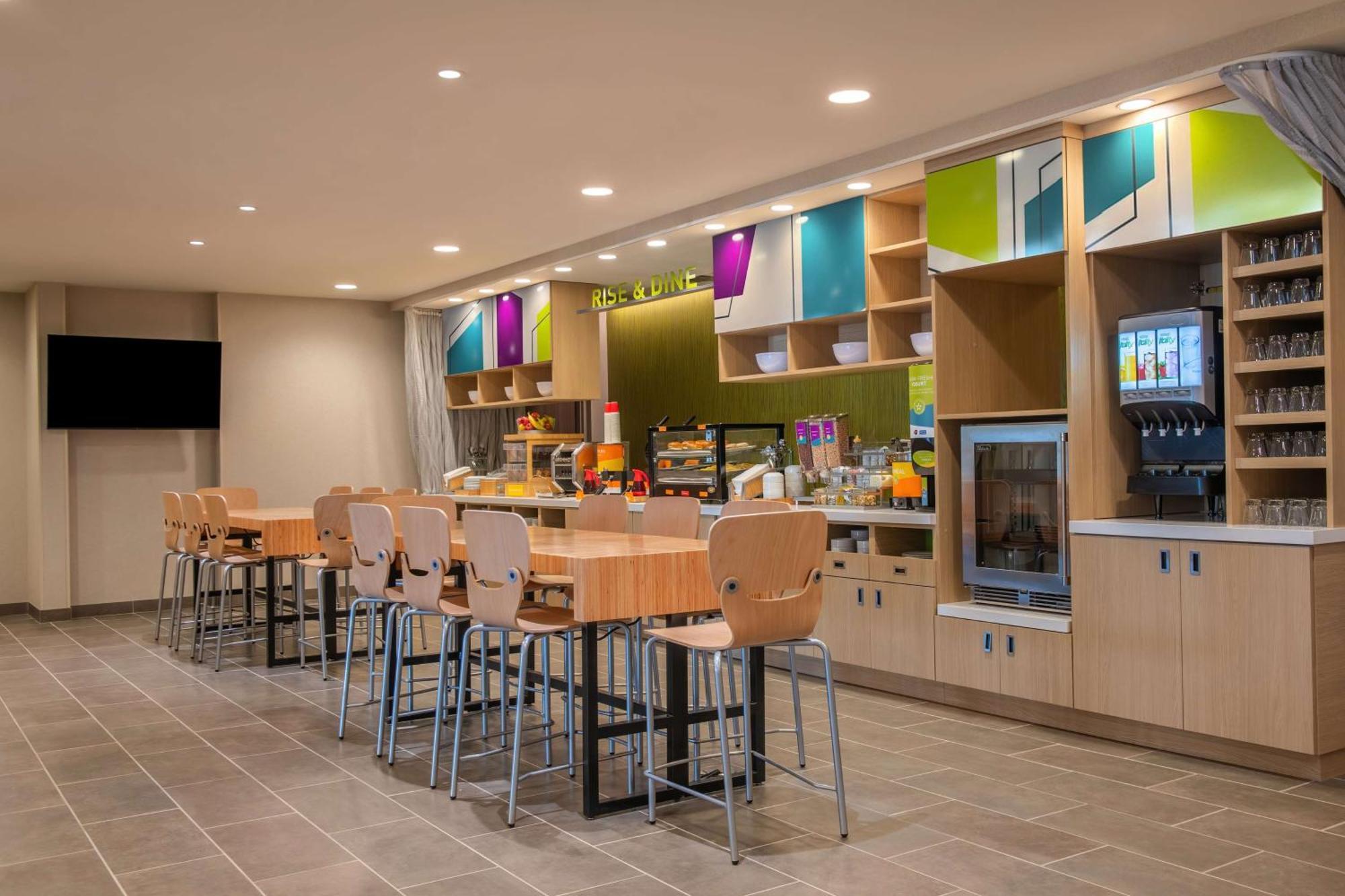 Home2 Suites By Hilton 金斯兰 外观 照片