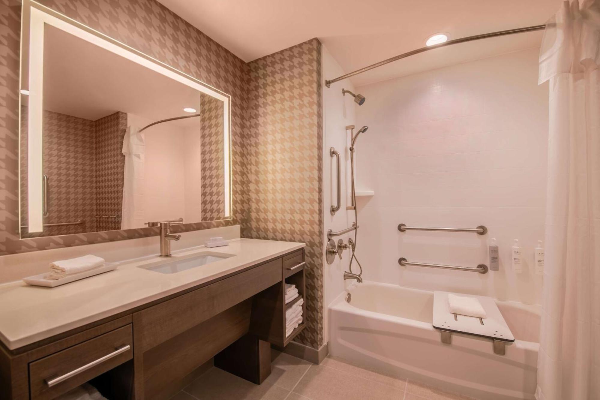 Home2 Suites By Hilton 金斯兰 外观 照片