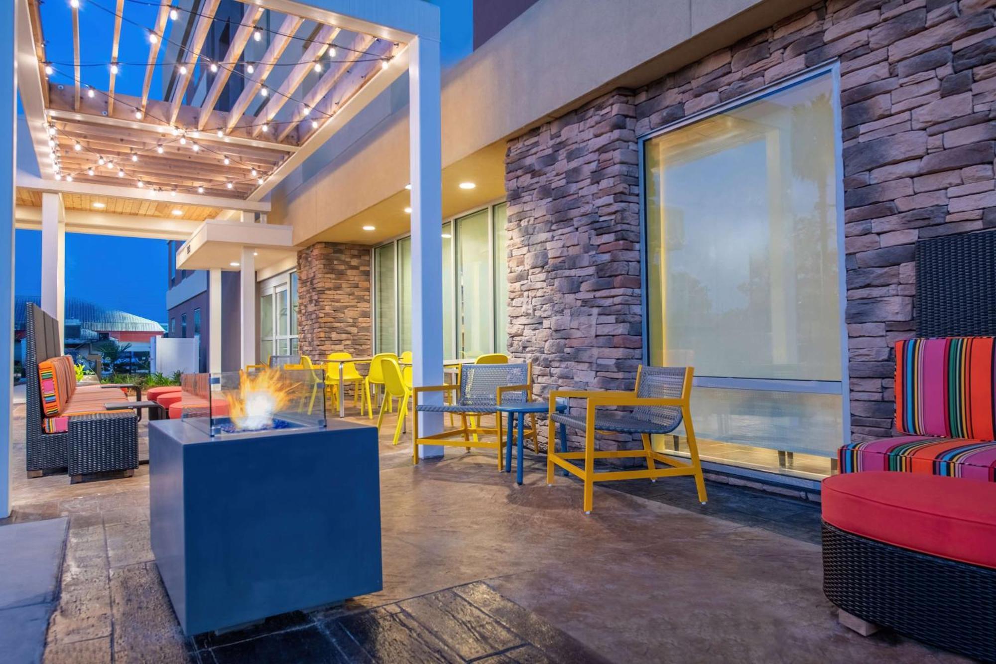 Home2 Suites By Hilton 金斯兰 外观 照片